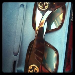 Gucci Shades